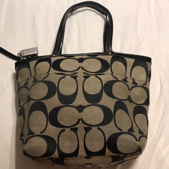 Coach Purse - Picture 2 of 7